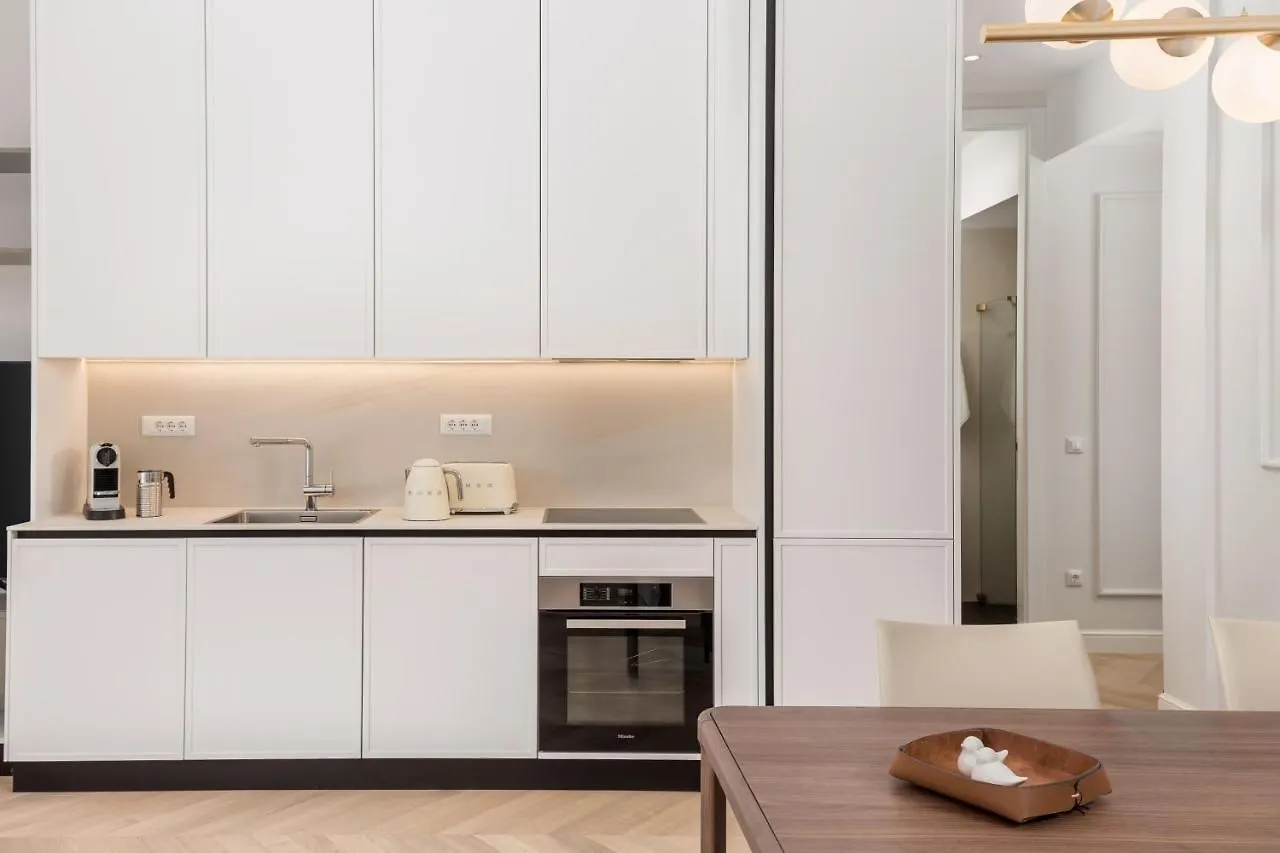 Plaza Apartments Opatija 0*,