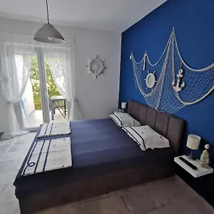 apartmani-denx.hotelinzadar.com/